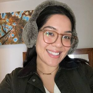 Meet your Posher, Victoria